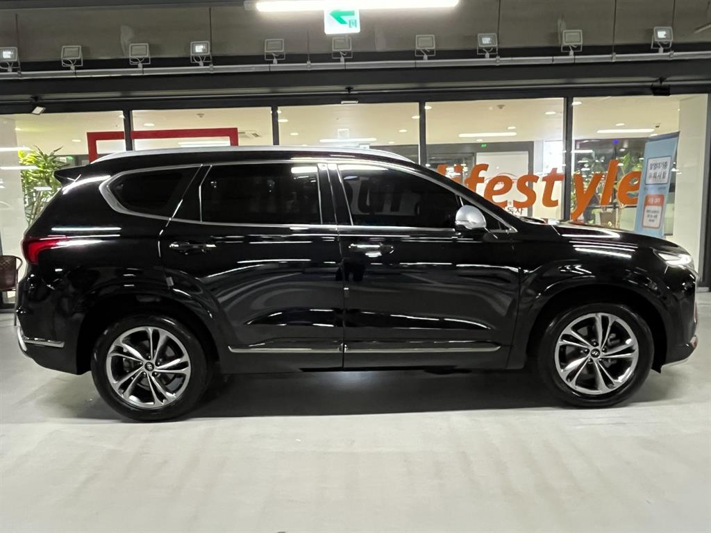 HYUNDAI Santa Fe - Vista 3