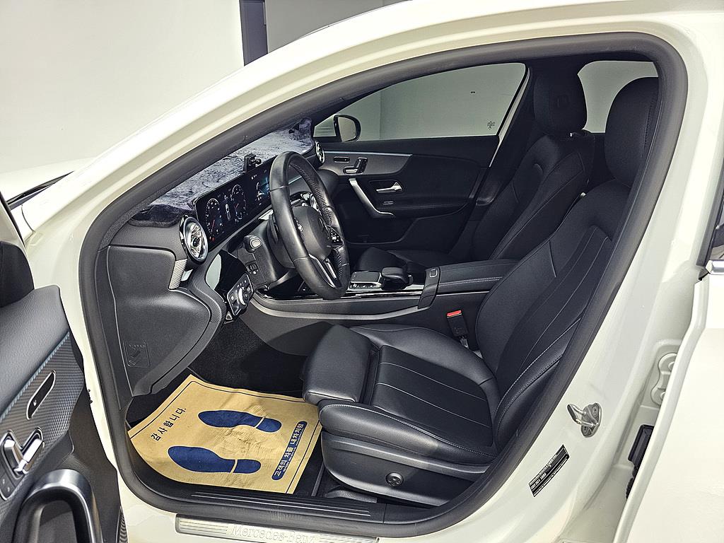 Mercedes Benz A Class - Vista 8