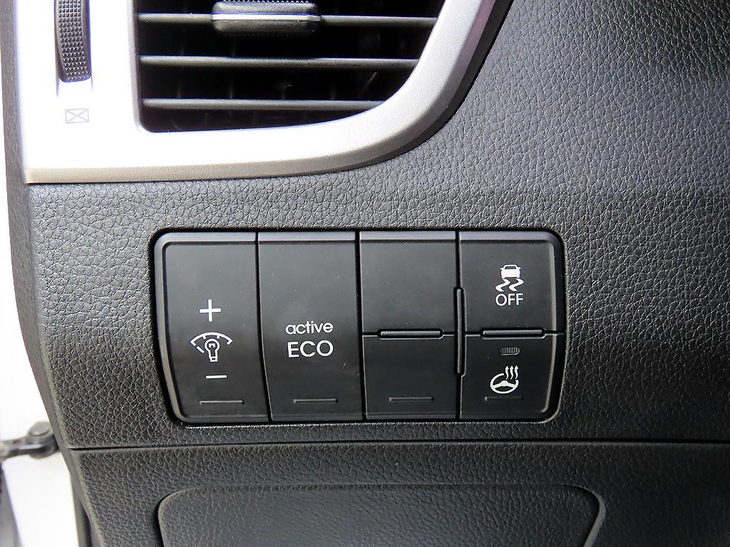 HYUNDAI i30 - Vista 12