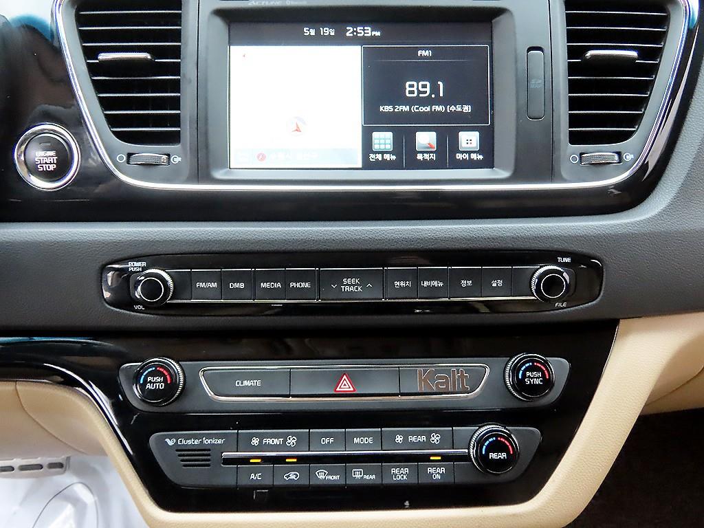 KIA Carnival 2016 Negro - Importación desde Corea - HF Imports Iquique - Foto 13