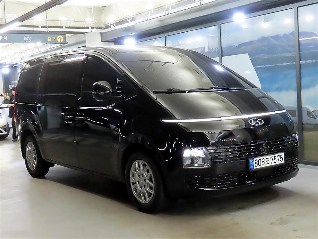 HYUNDAI Staria 2022 - Importación desde Corea - HF Imports Iquique - Foto 1