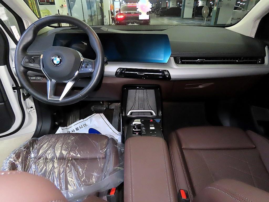BMW 2 series - Vista 10