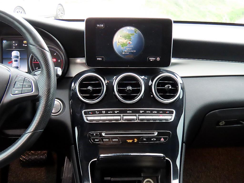 Mercedes Benz GLC Class - Vista 10