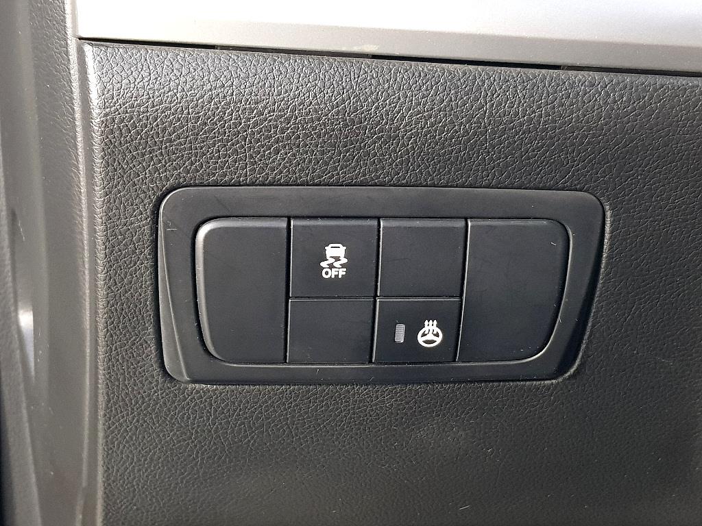 Ssangyong Korando - Vista 12