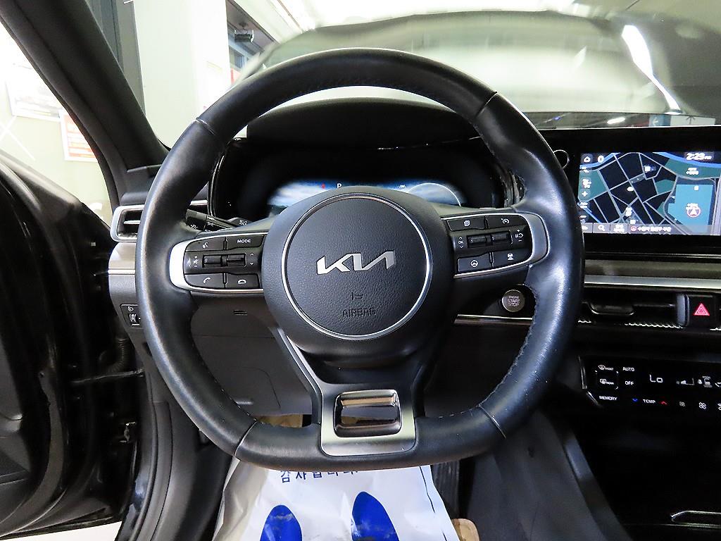 KIA K5 - Vista 8