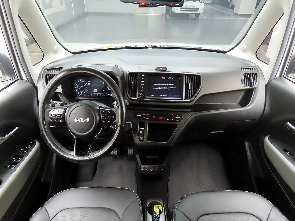 KIA Ray - Vista 8