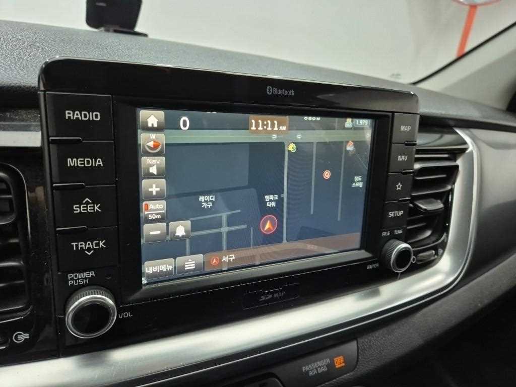 KIA Stonic 2018 Negro - Importación desde Corea - HF Imports Iquique - Foto 13