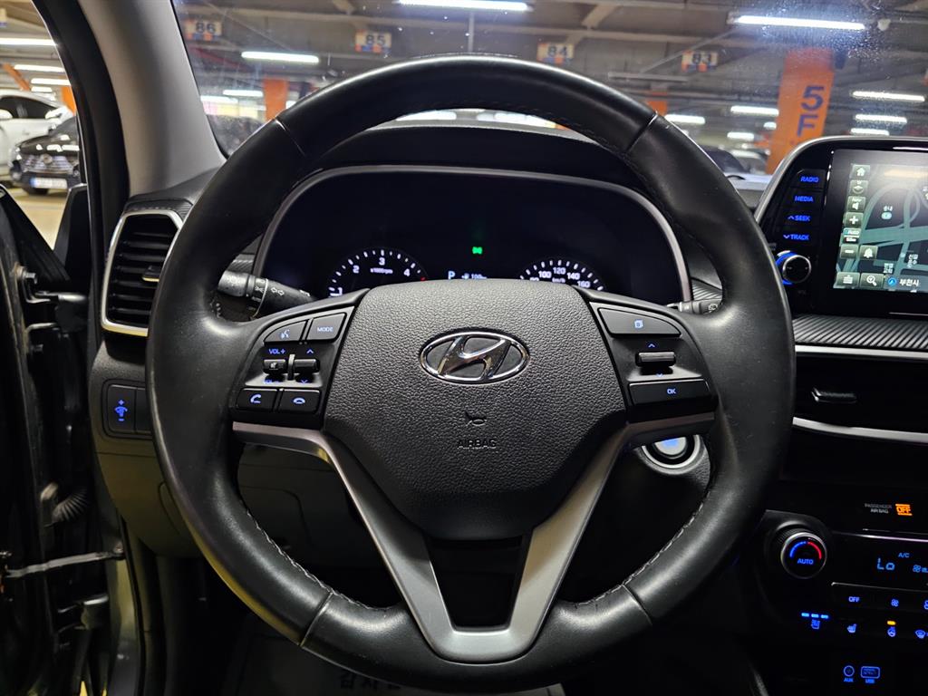 HYUNDAI Tucson - Vista 8