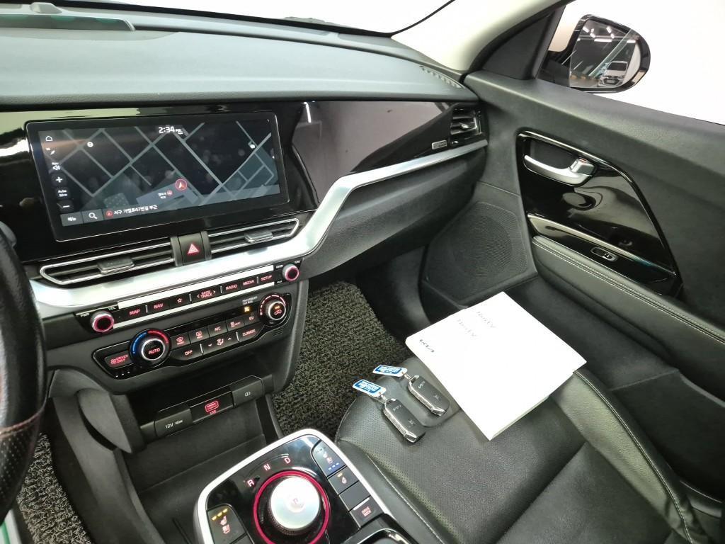 KIA Niro - Vista 10