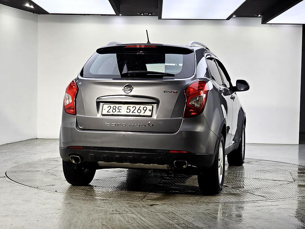 Ssangyong Korando - Vista 3