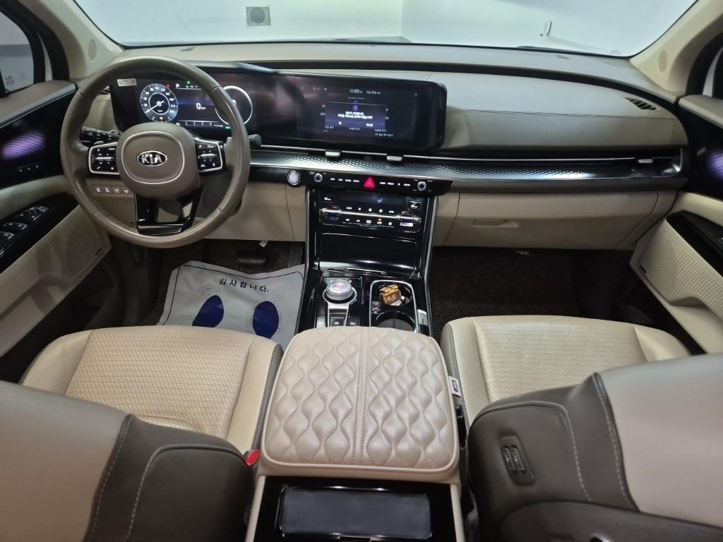 KIA Carnival - Vista 7