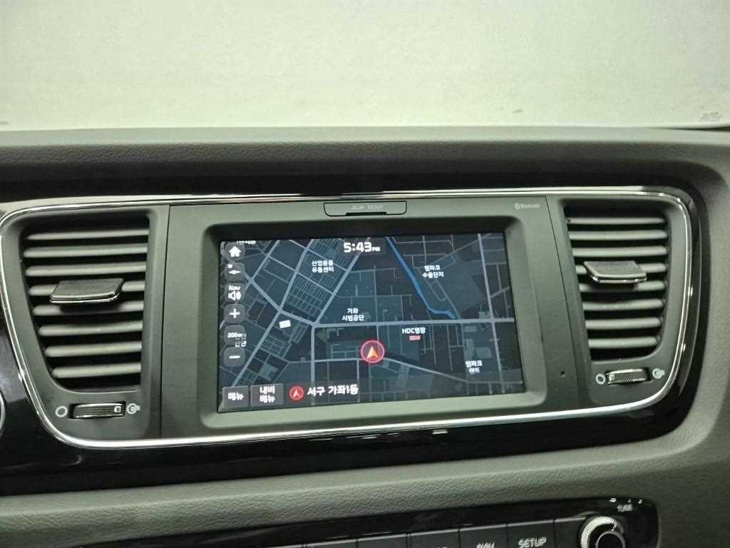 KIA Carnival 2018 Negro - Importación desde Corea - HF Imports Iquique - Foto 14