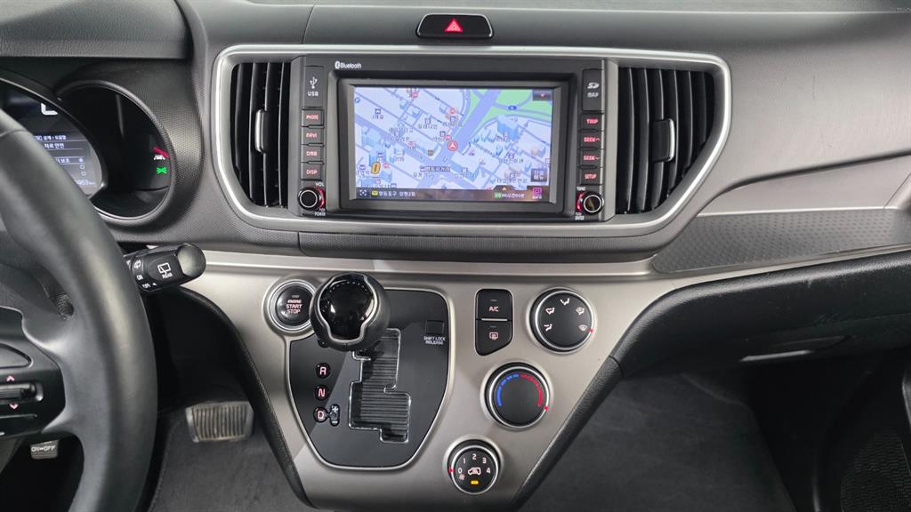 KIA Ray 2022 the color of pearl - Importación desde Corea - HF Imports Iquique - Foto 13