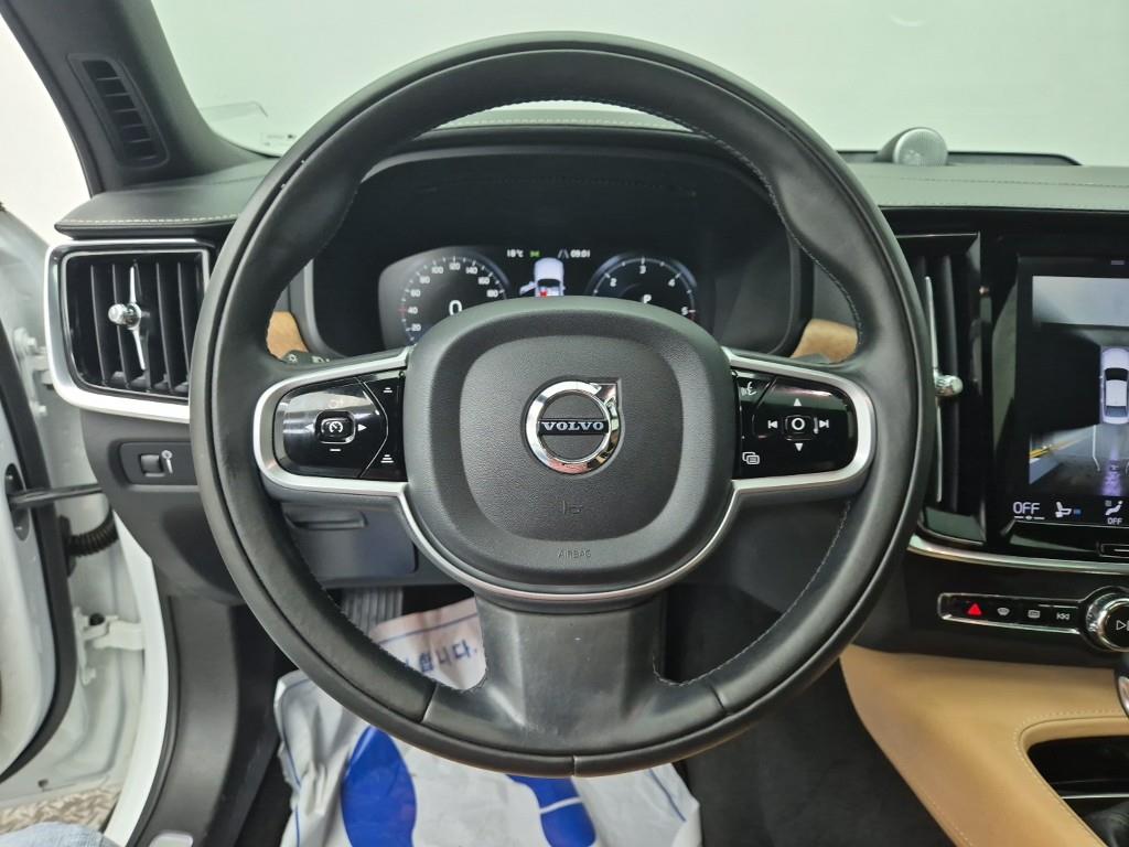 Volvo S90 - Vista 9
