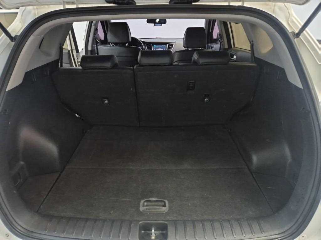 HYUNDAI Tucson 2016 Blanco - Importación desde Corea - HF Imports Iquique - Foto 18