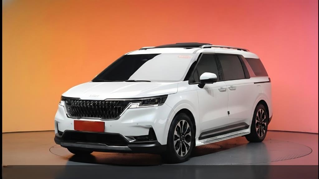 KIA Carnival 2023 Blanco - Importación desde Corea - HF Imports Iquique - Foto 1