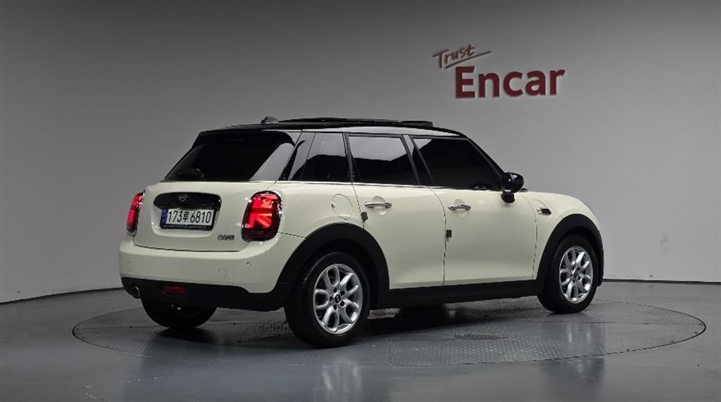 Mini Cooper - Vista 2