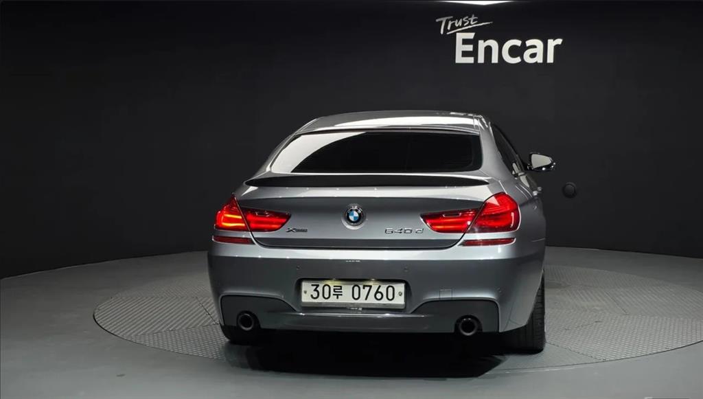 BMW 6 series - Vista 4