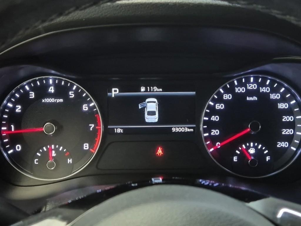 KIA K3 - Vista 6