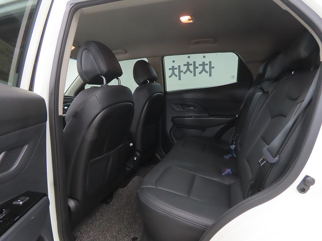 Ssangyong Korando - Vista 6