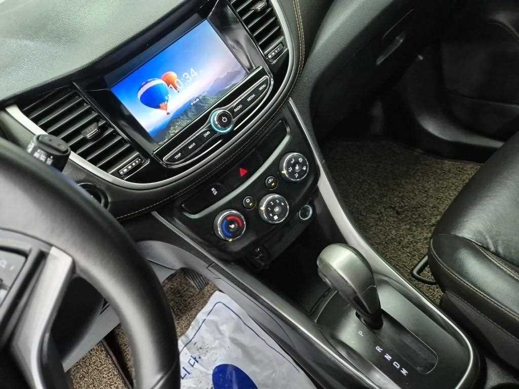 Chevrolet Trax - Vista 10