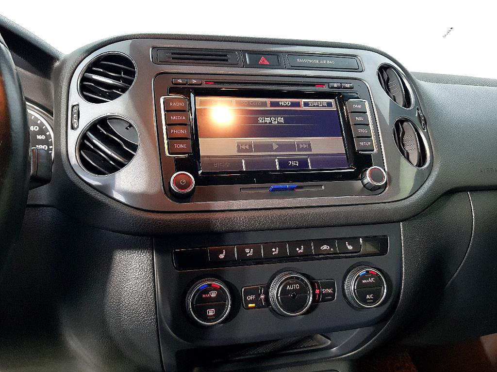 Volkswagen Tiguan - Vista 12