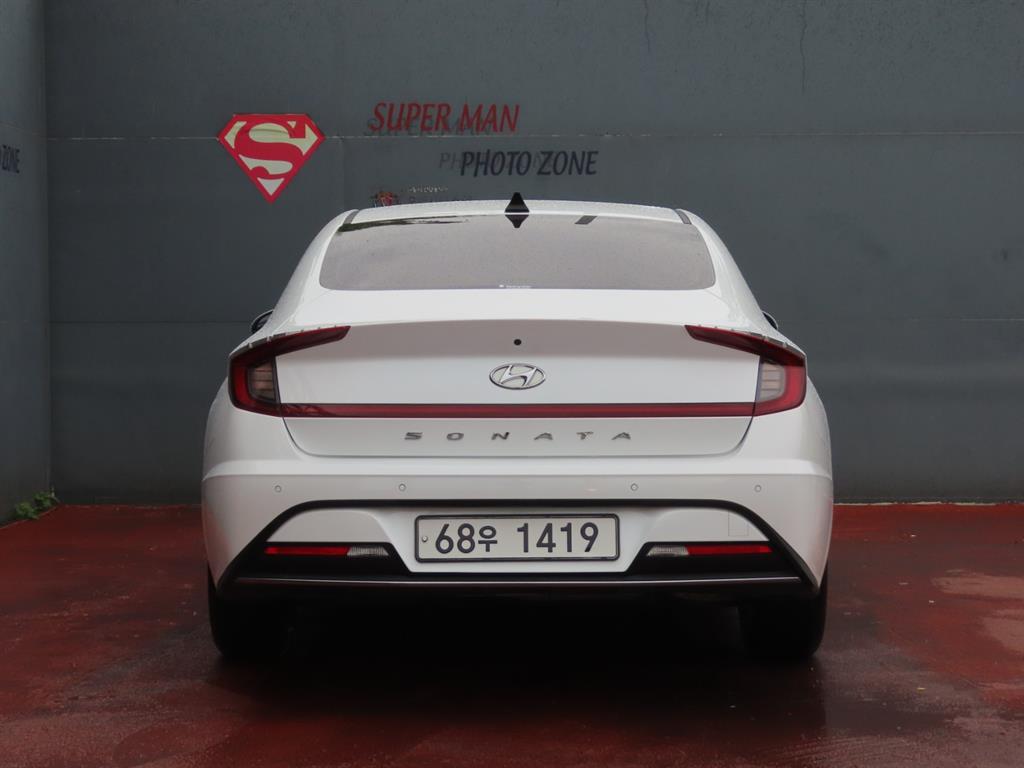 HYUNDAI Sonata - Vista 7
