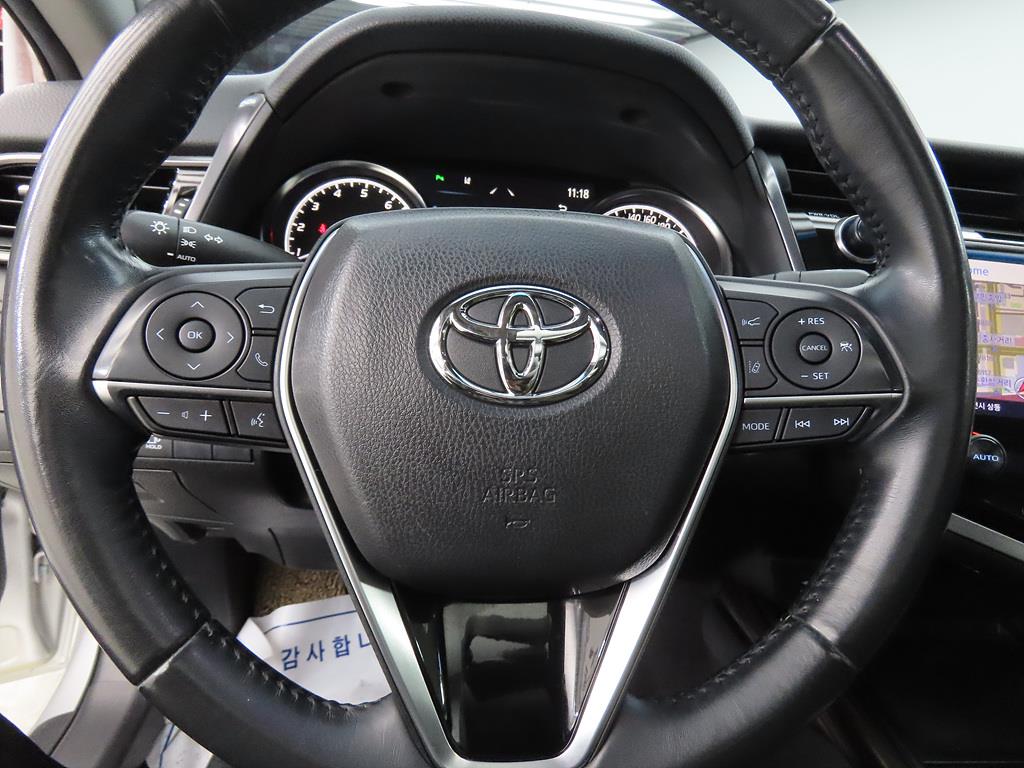 Toyota Camry - Vista 9