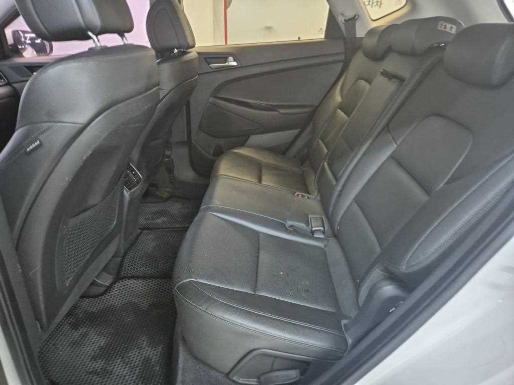 HYUNDAI Tucson - Vista 12