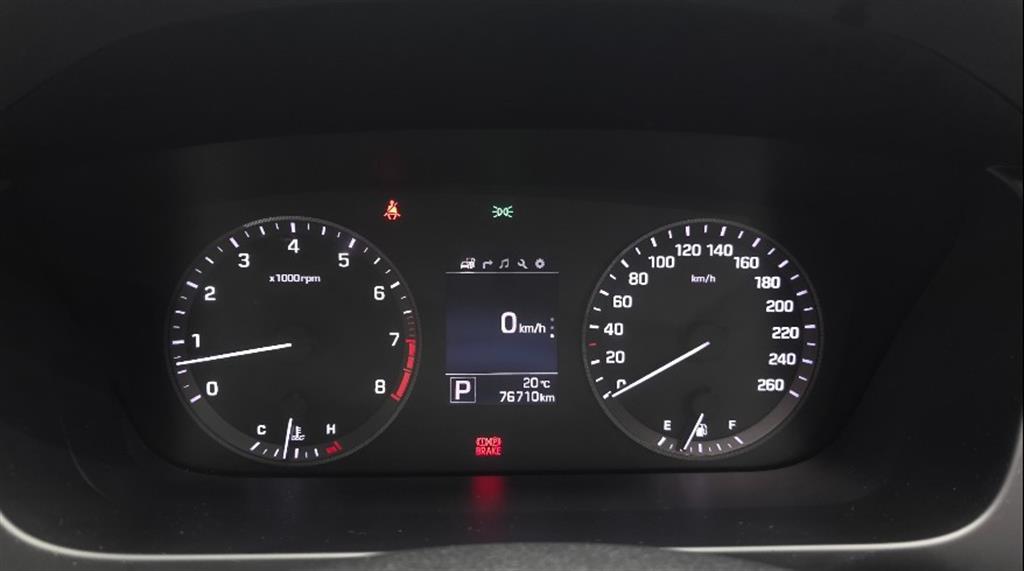 HYUNDAI Sonata - Vista 8