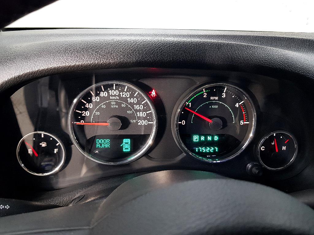 Jeep Wrangler - Vista 7