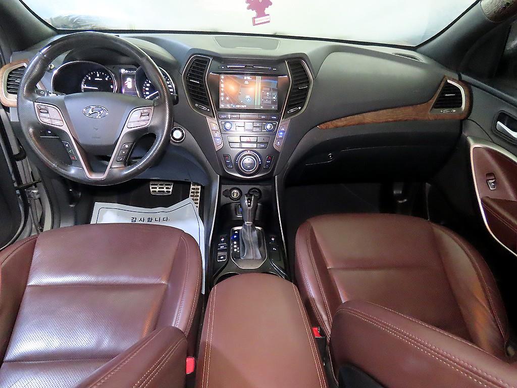HYUNDAI Maxcruz - Vista 10