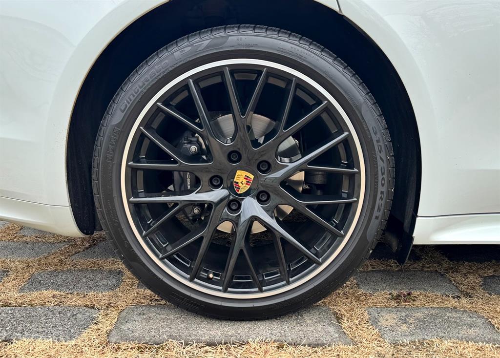 Porsche Panamera - Vista 10