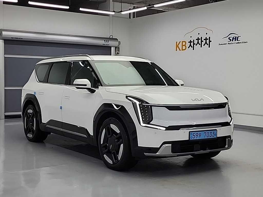 KIA EV9 - Vista 4