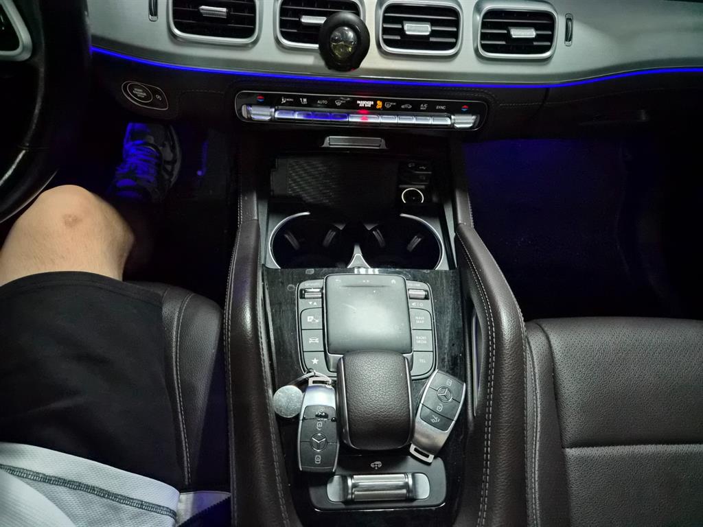 Mercedes Benz GLE Class - Vista 12