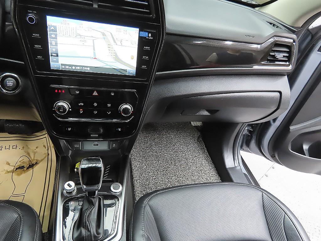 Ssangyong Tivoli 2022 Gris - Importación desde Corea - HF Imports Iquique - Foto 13