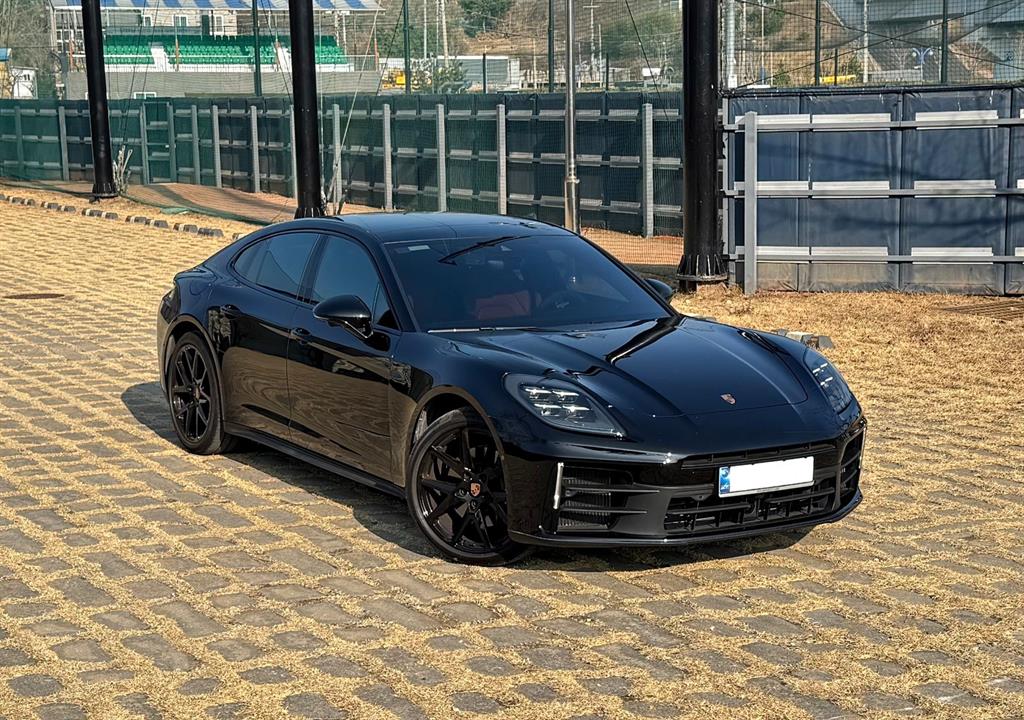 Porsche Panamera 2024 Negro - Importación desde Corea - HF Imports Iquique - Foto 20