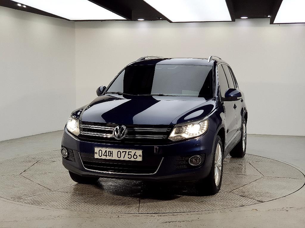 Volkswagen Tiguan - Vista 2