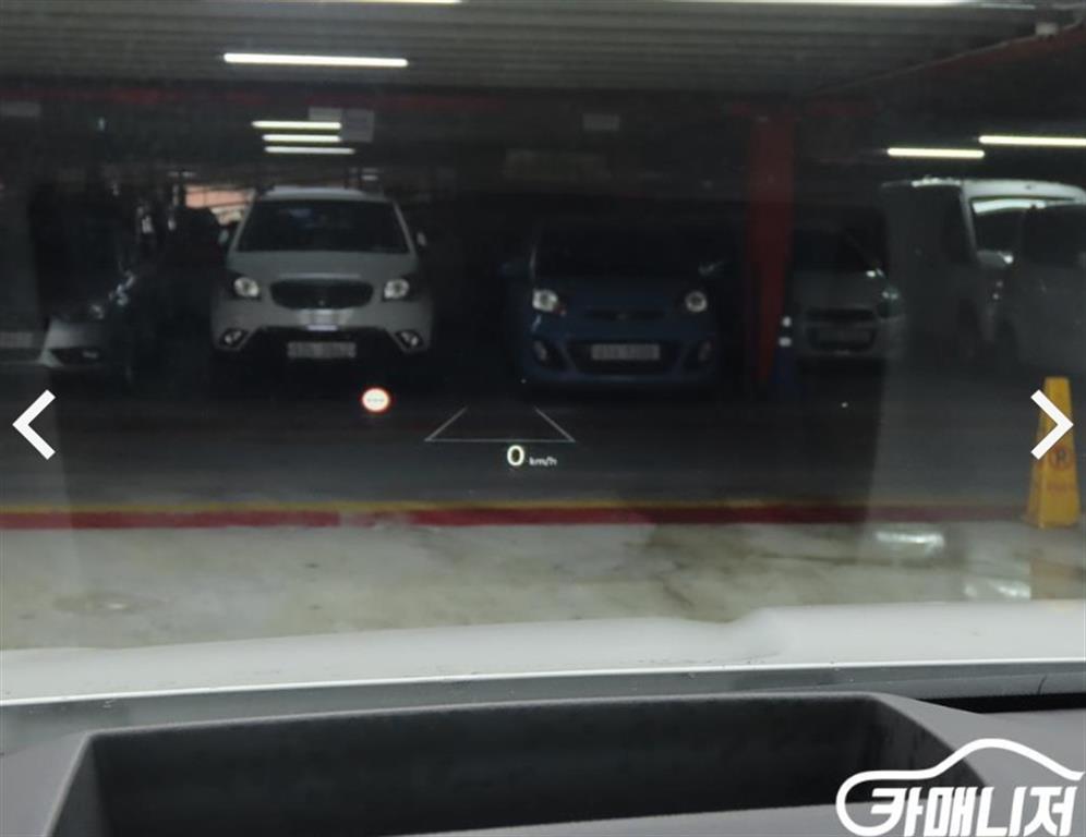 KIA Carnival - Vista 9