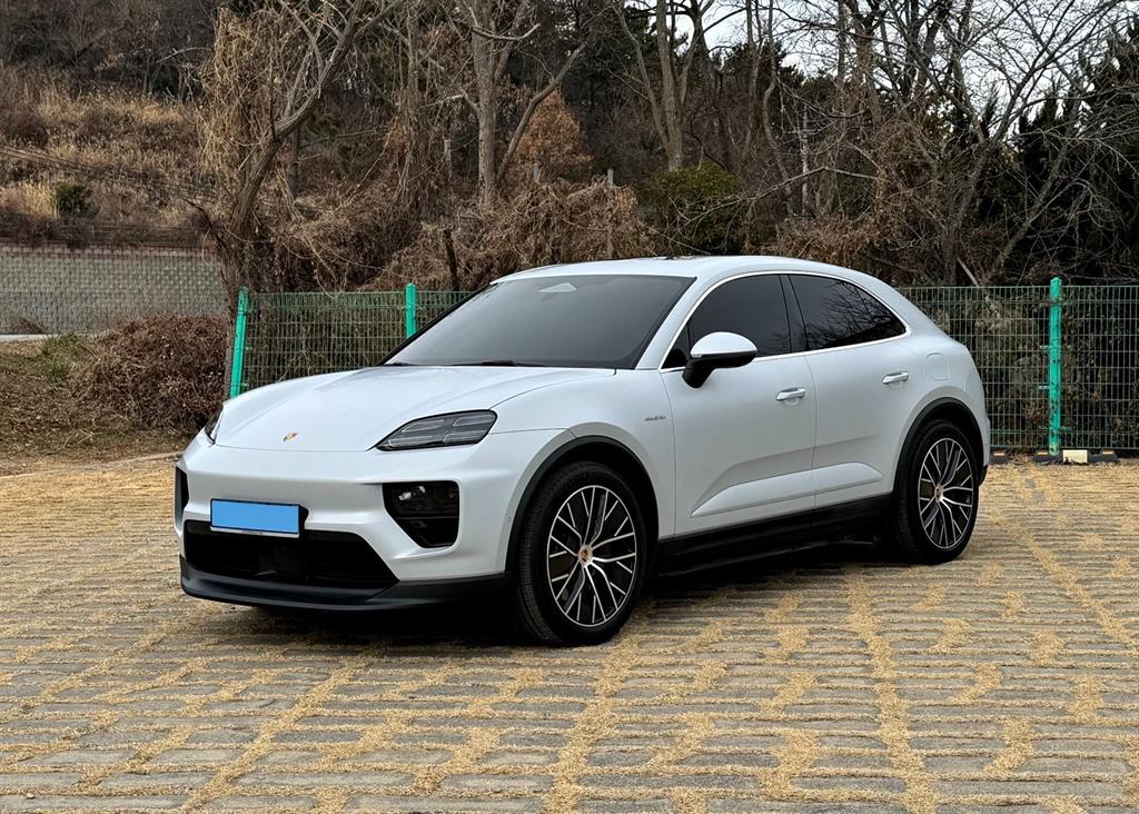 Porsche Macan - Vista 5
