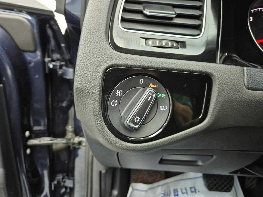 Volkswagen Golf 2014 Azul - Importación desde Corea - HF Imports Iquique - Foto 16