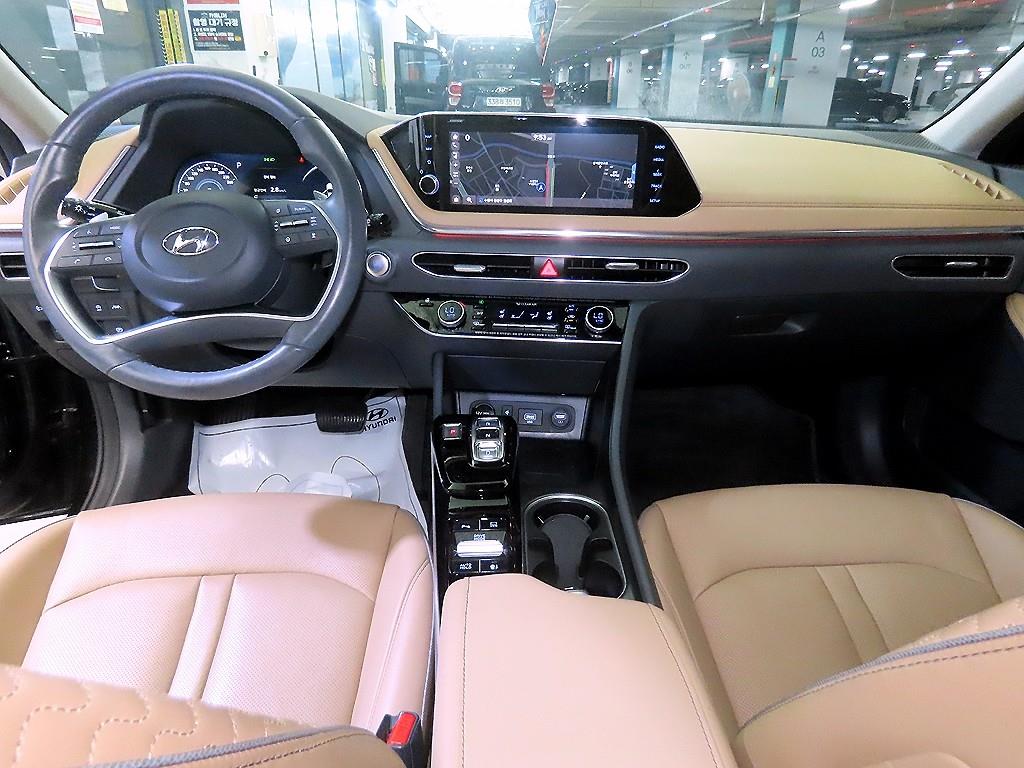 HYUNDAI Sonata - Vista 10