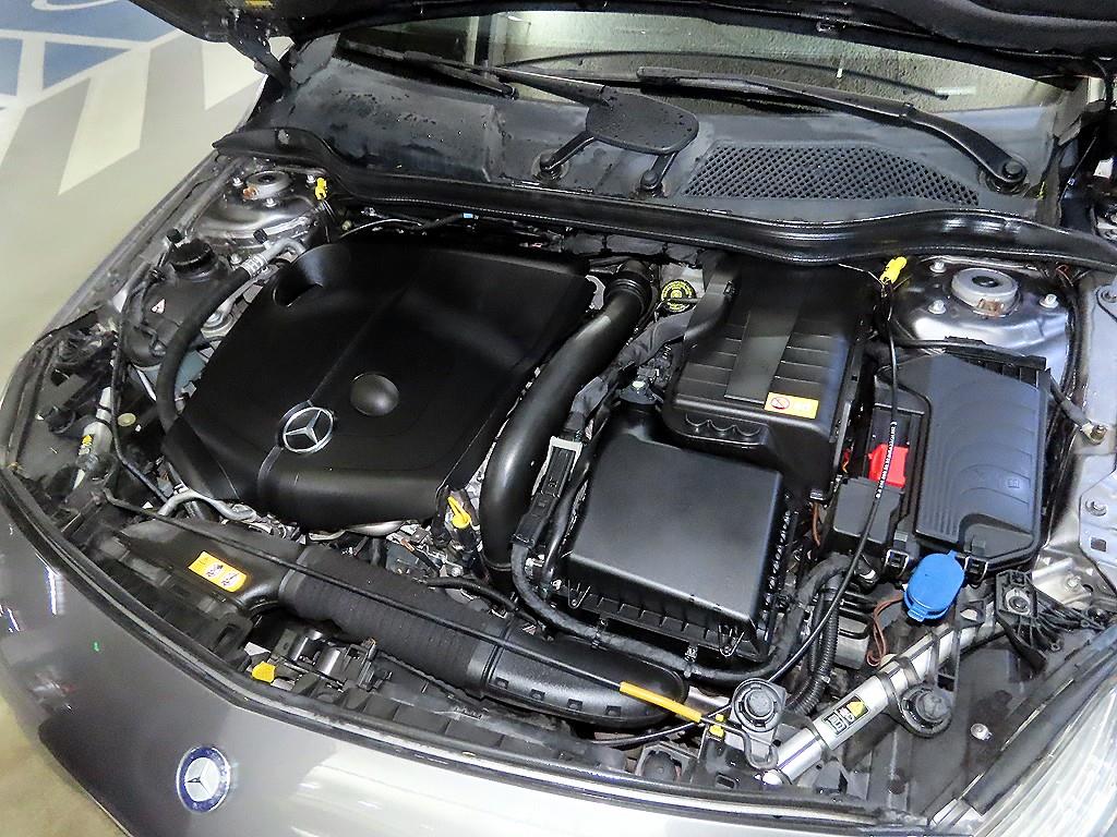 Mercedes Benz A Class 2014 Gris - Importación desde Corea - HF Imports Iquique - Foto 19