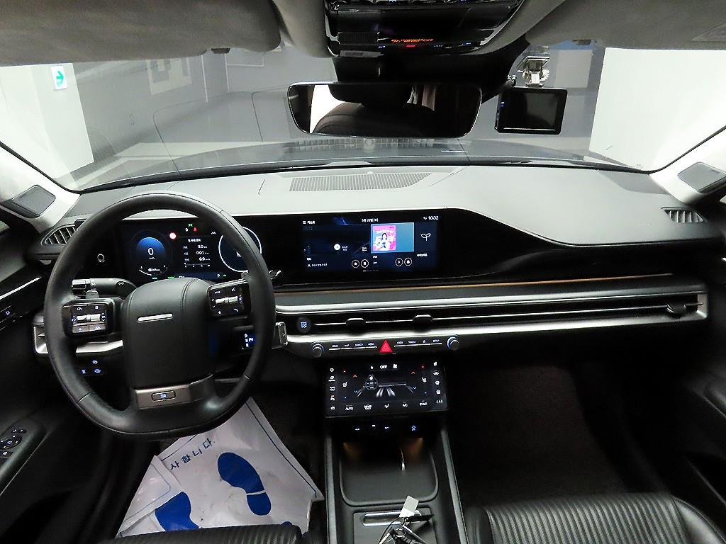 HYUNDAI Grandeur - Vista 8