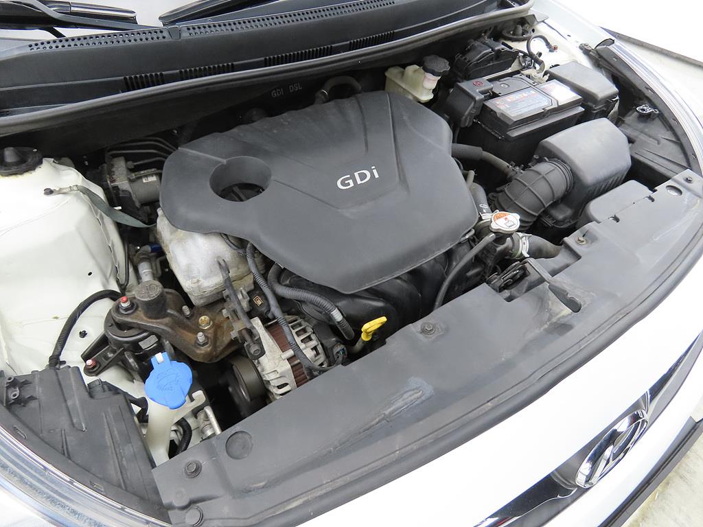 HYUNDAI Accent 2015 Blanco - Importación desde Corea - HF Imports Iquique - Foto 19