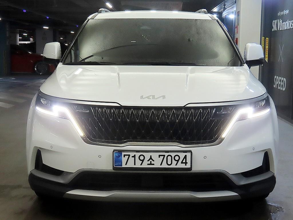 KIA Carnival - Vista 2