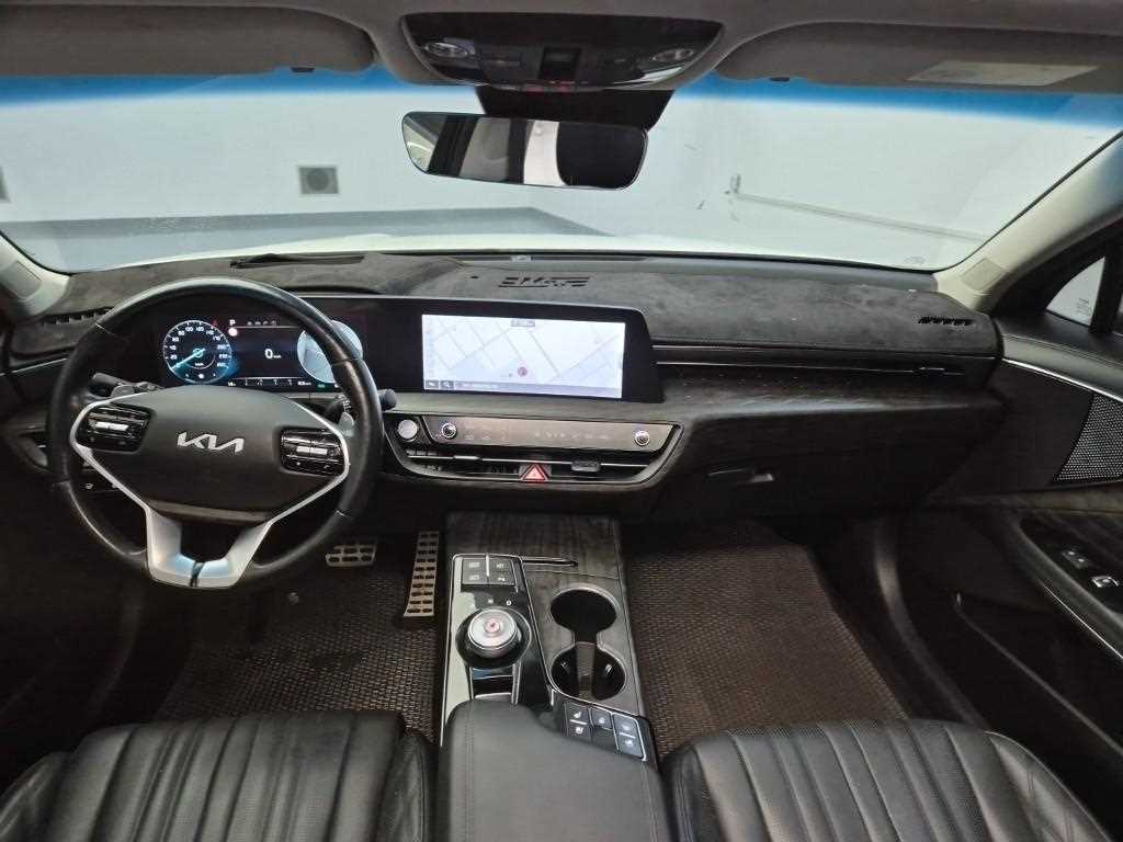 KIA K8 - Vista 7