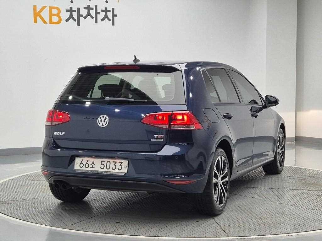 Volkswagen Golf - Vista 3
