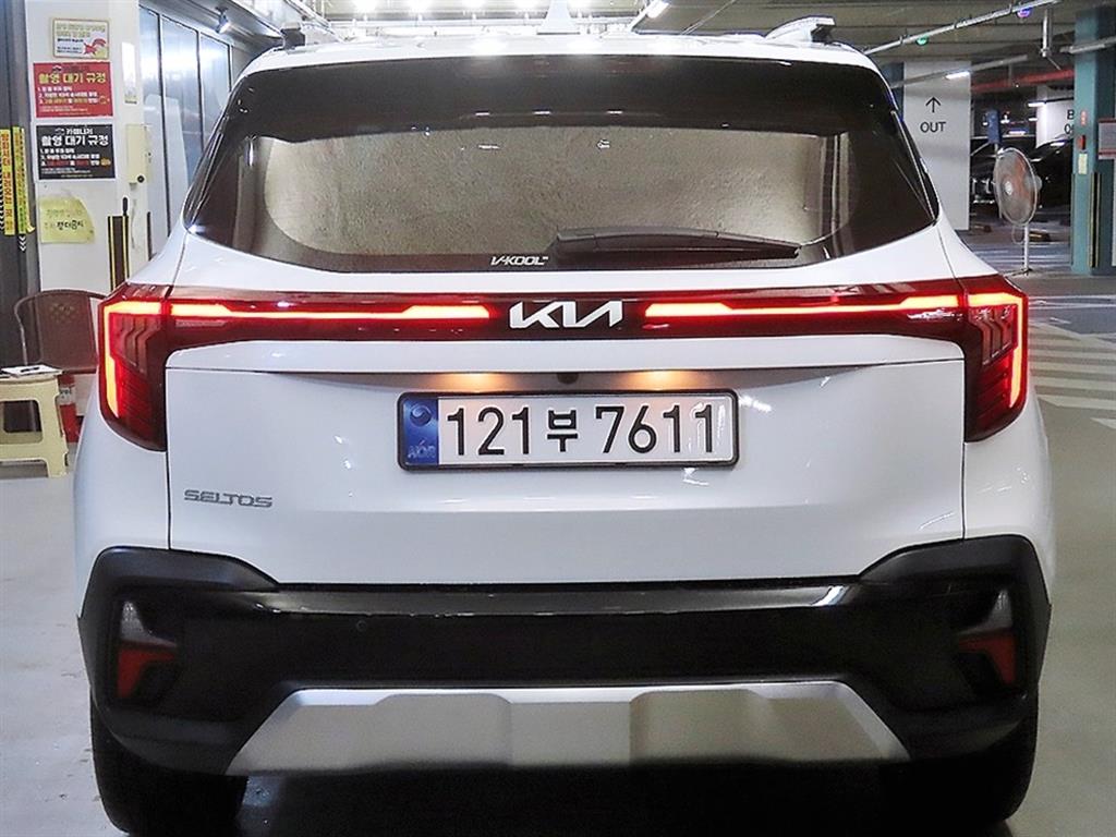 KIA Seltos - Vista 5