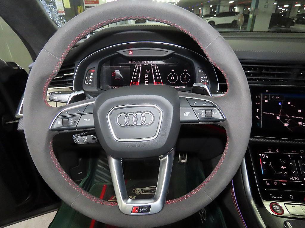 Audi RSQ8 - Vista 8